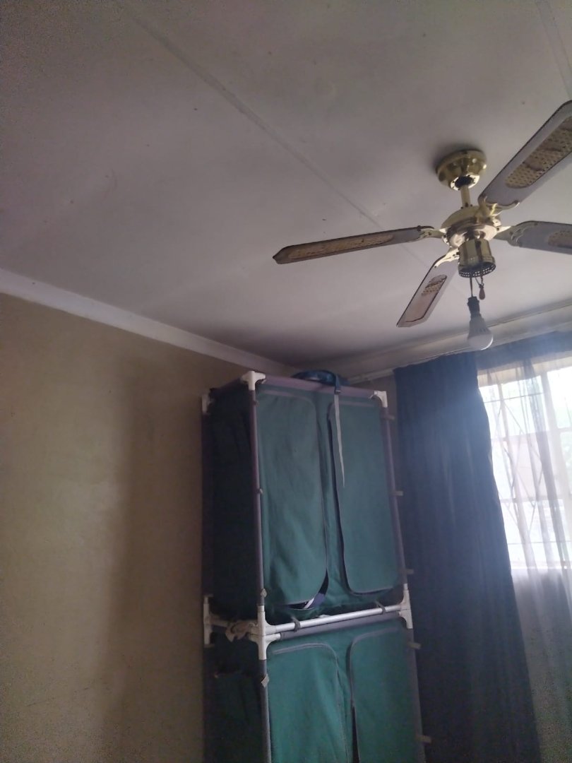 1 Bedroom Property for Sale in Kagisanong Free State